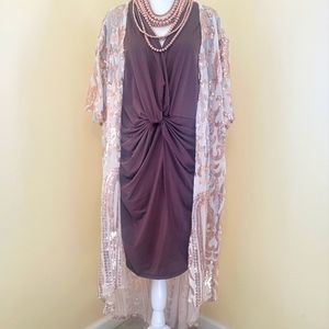 L & B Boutique sequined kimono in cream and rose gold